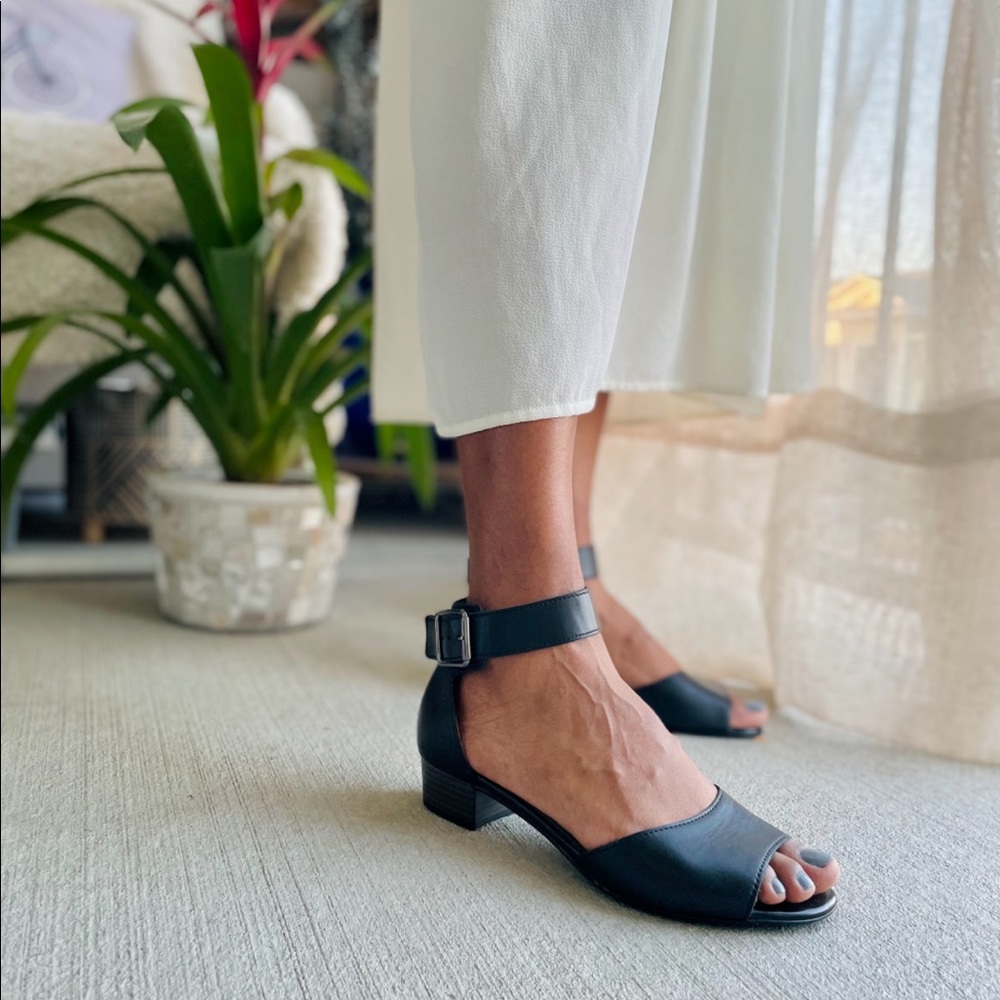 Gabor Genuine Black Leather Ankle Strap Sandals